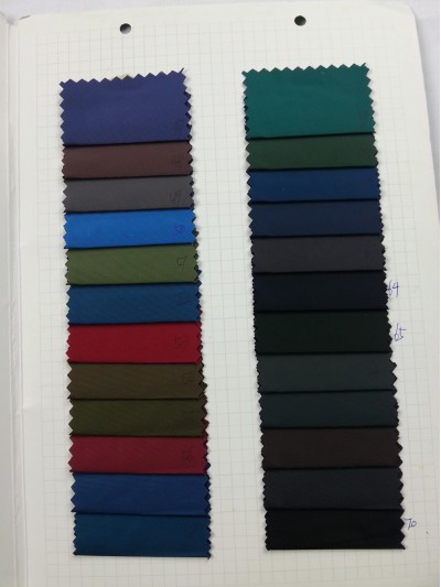 GZ-YISG  記憶棒 後面照